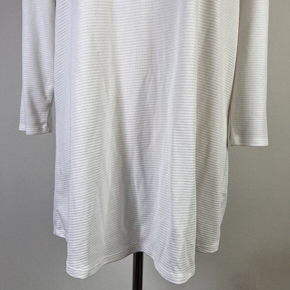 Seg'ments Essentials for Women Top XXL White Textured V Neck Soft Modal Tencel - Picture 3 of 15